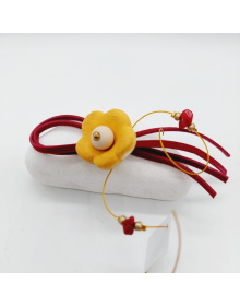 Χαμομήλι Μίνι  Ώχρα Πάνω Σε Πέτρα 20230311_110859