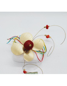 Τετράφυλλα με μπαλάκια Κόκκινο Χρώμα Σε Πέτρα  20230312_095134